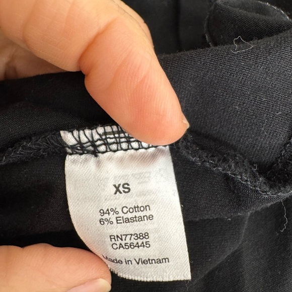 J.Crew Asymmetrical Ruffled Tank XS Black - Picture 4 of 4